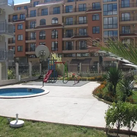 Apartment Sb In Royal Dreams Complex *